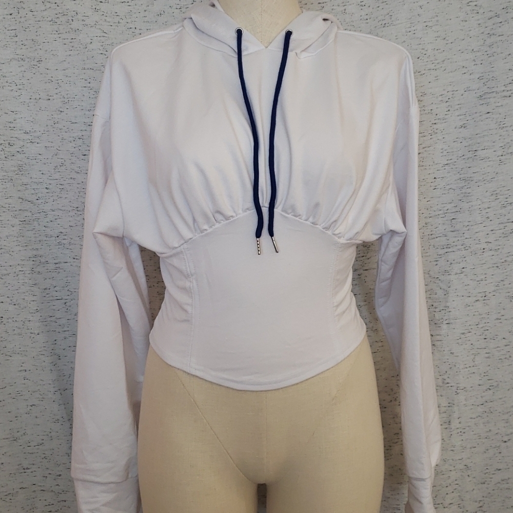 RARE - NWT Lace-up Slim Fit Crop Hoodie
